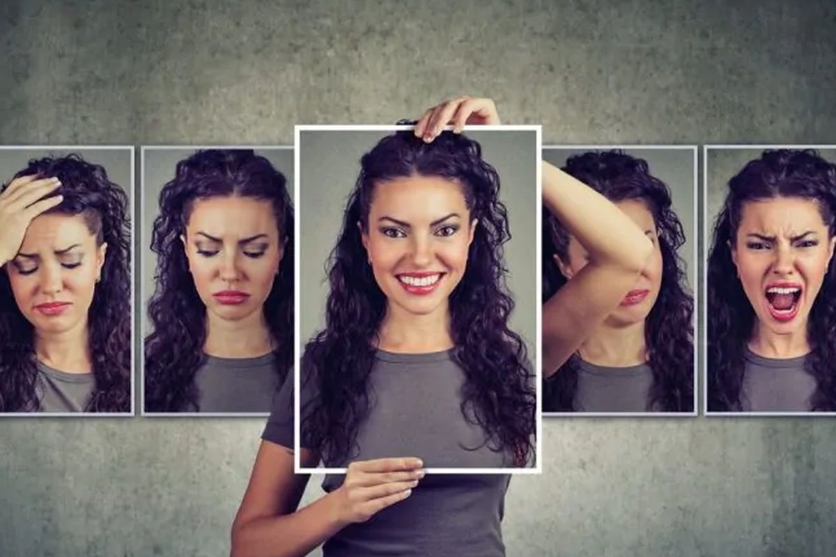 Sisi Gelap Senyum Palsu: Kapan “Berpikir Positif” Berubah Menjadi Toxic Positivity?