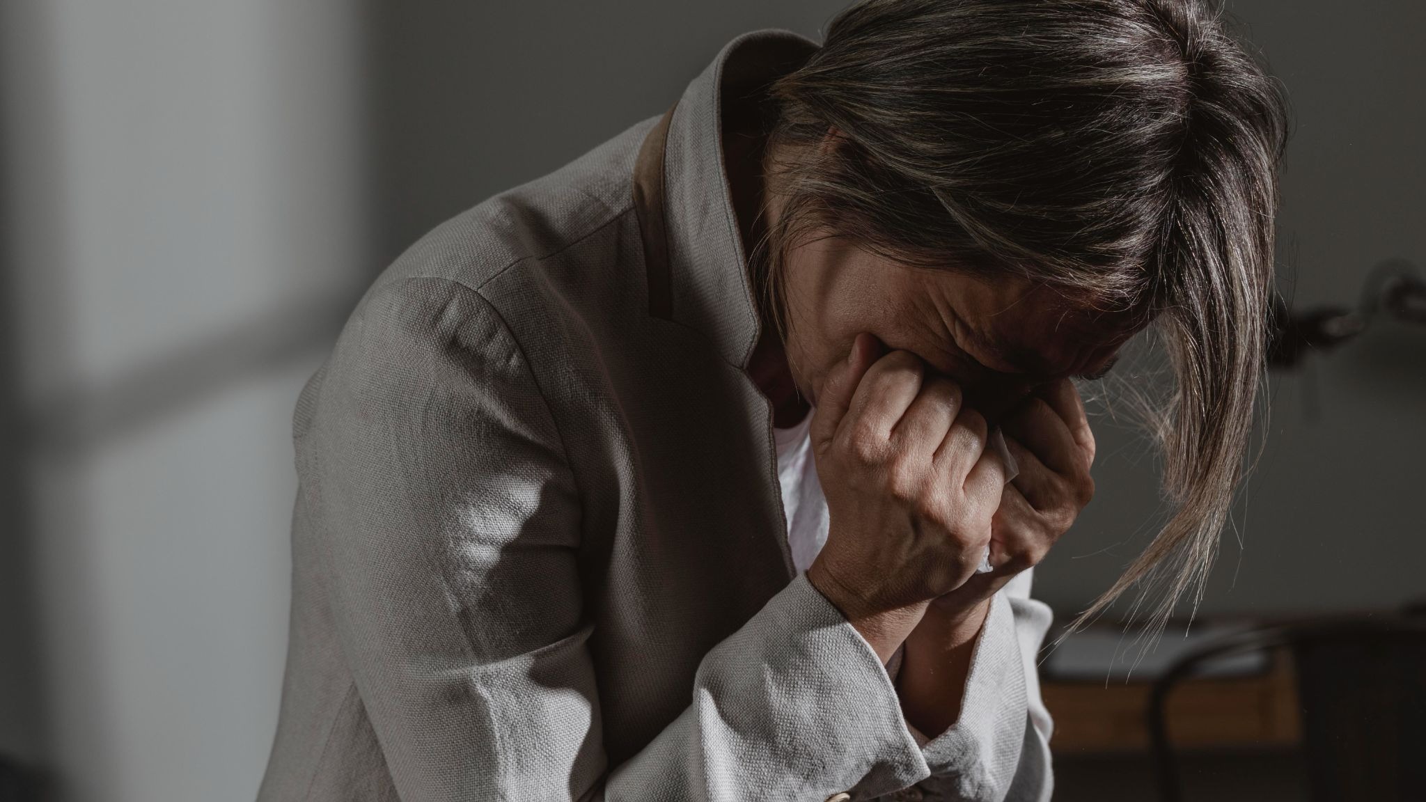 Post-Traumatic Stress Disorder (PTSD): Dinamika Trauma, Perjalanan Gejala, dan Proses Pemulihan