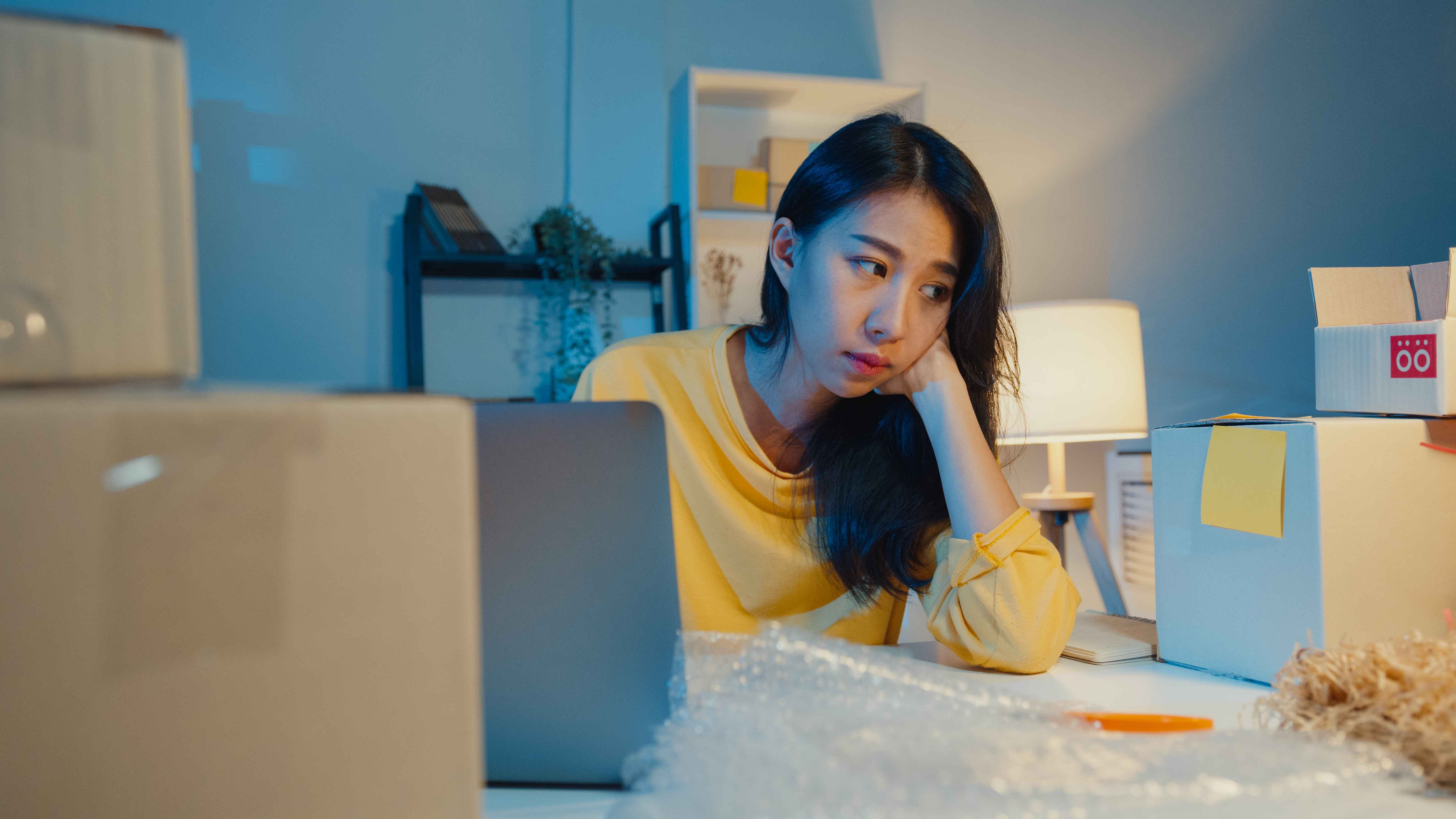 Burnout di Era Hybrid Work: 7 Tanda yang Sering Diabaikan dan Cara Memulihkannya