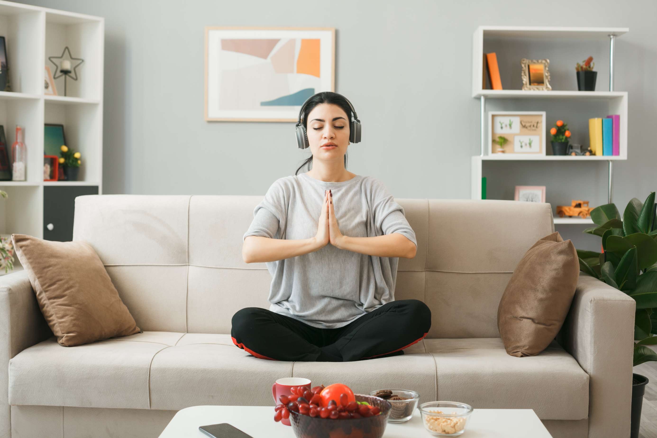 Manfaat Meditasi dan Mindfulness sebagai Stress Relief Alami