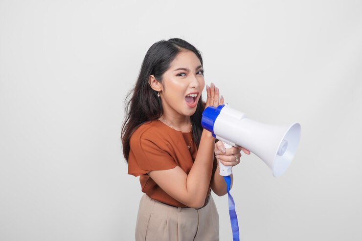 Jantung Dag-Dig-Dug Mau Presentasi di Depan Kelas? Rahasia Mengubah 'Keringat Dingin' Jadi 'Keren dan Yakin'