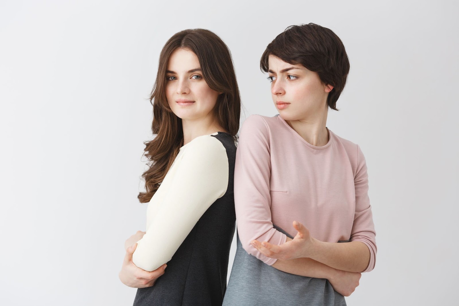 Borderline Personality Disorder vs Bipolar Disorder : Dua Kondisi Psikologis yang Sama-Sama Ditandai Perubahan Emosi, Tapi Berasal dari Mekanisme yang Berbeda